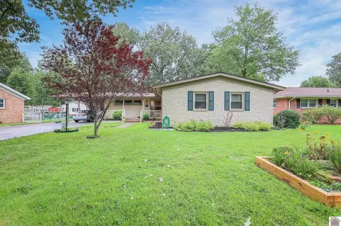 2535 Trimble St, Paducah, KY 42001
