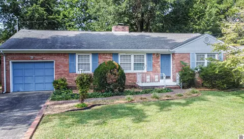 229 Wedgewood Pl, Paducah, KY 42001
