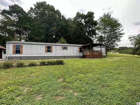 16726 Linton Rd, Cadiz, KY 42211