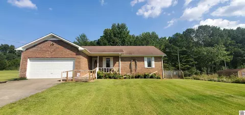 1130 Jeff Davis Rd, Mayfield, KY 42066