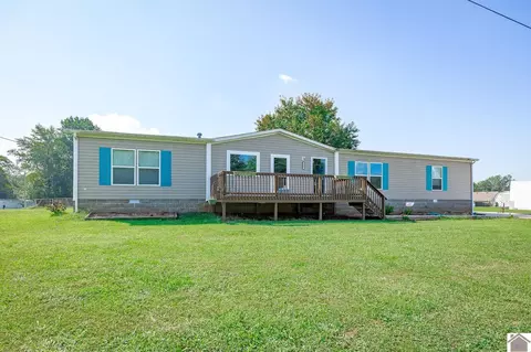 185 Missouri Ave, Oak Grove, KY 42262