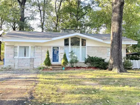 2723 Harrison St, Paducah, KY 42001