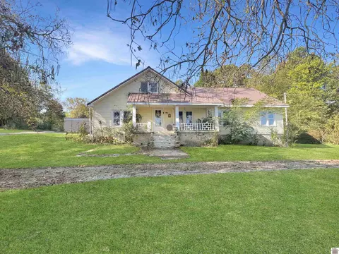 3289 Roosevelt Rd, Dexter, KY 42036