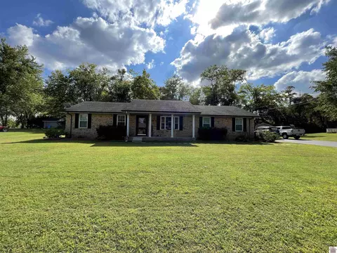 105 Hillview Dr, Princeton, KY 42445