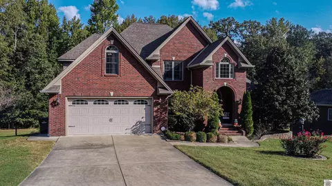 26 Barrington, Paducah, KY 42003