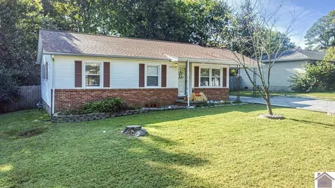 3644 Alameda Dr, Paducah, KY 42001