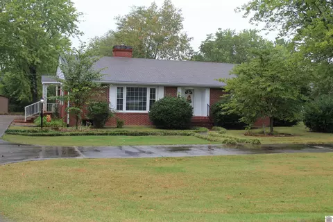 3625 Clinton Rd, Paducah, KY 42001