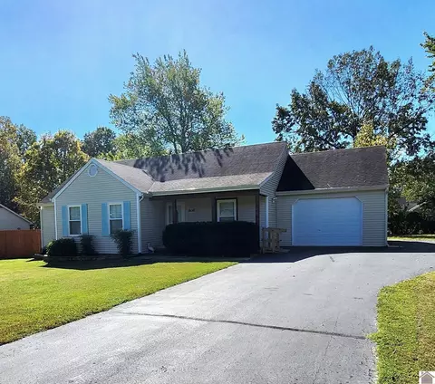 112 E 23rd St, Benton, KY 42025