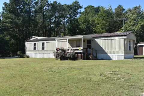 121 Southwood Dr, Gilbertsville, KY 42044