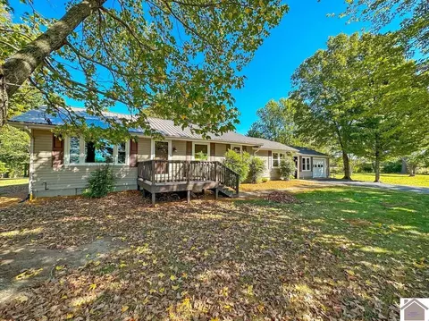 3180 Brewers Hwy, Benton, KY 42025