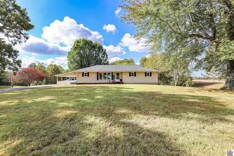 2163 Wayne Freeman, Benton, KY 42025