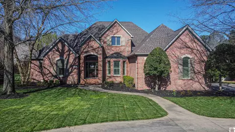 1711 Deerhaven Ln, Paducah, KY 42001