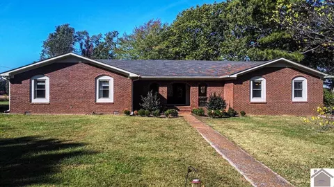 8105 Old Mayfield Rd, Paducah, KY 42003