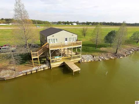 9635 Hwy 60, Maceo, KY 42355