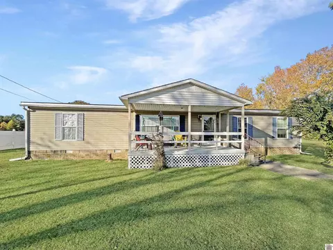 128 Wrather Rd, Murray, KY 42071