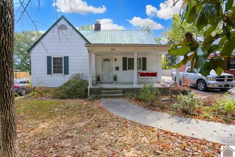 2828 Washington St, Paducah, KY 42001