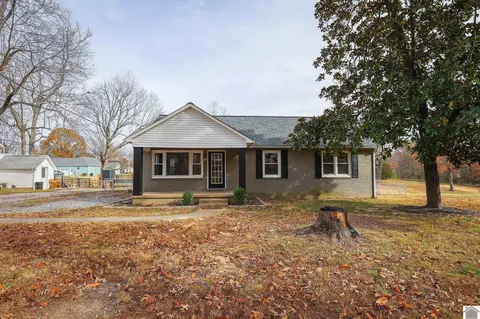1184 Mount Moriah Rd, Benton, KY 42025