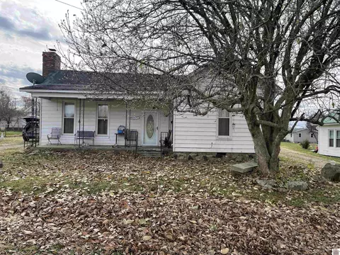 130 E Young St, Princeton, KY 42445