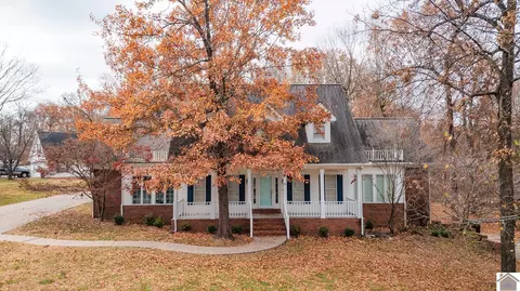 165 Jalusian Trl, Paducah, KY 42001
