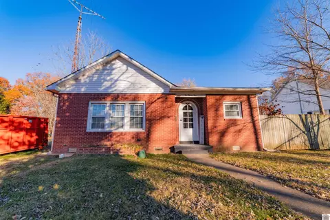 224 N 17th St, Mayfield, KY 42066