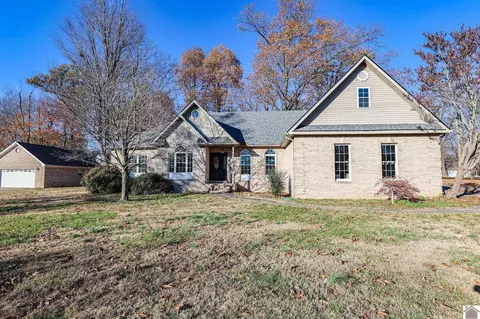 108 Britton Dr, Kevil, KY 42053