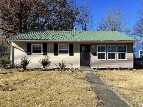 1435 Cumberland Ave, Paducah, KY 42003