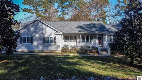 478 Lovers Ln, Benton, KY 42025