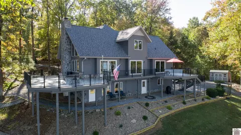 339 Bayshore Dr, New Concord, KY 42076