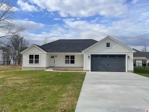 2117 Rob Mason Rd, Murray, KY 42071