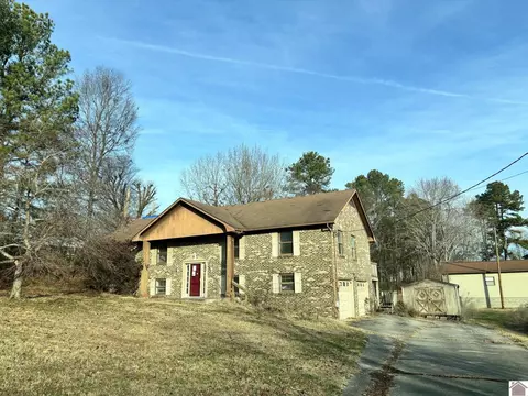 205 Miller Dr, Paducah, KY 42003