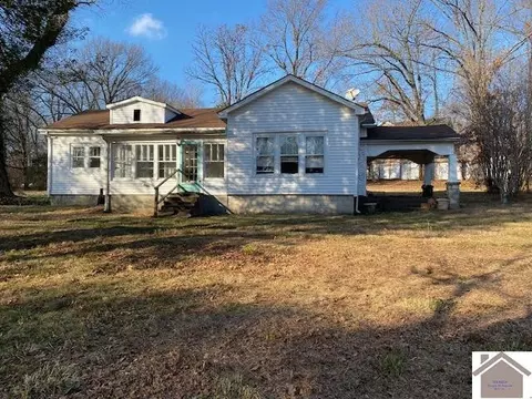 4115 Clinton Rd, Paducah, KY 42001