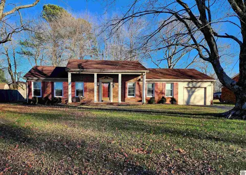 903 Doran Rd, Murray, KY 42071