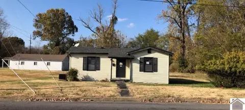 815 Caldwell, Paducah, KY 42003
