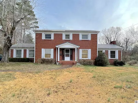 203 S 11th St, Murray, KY 42071