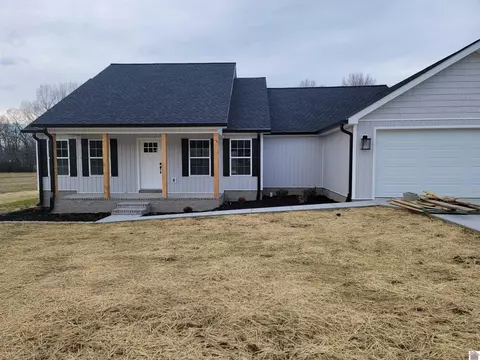 201 Fantacy Ln, Paducah, KY 42003