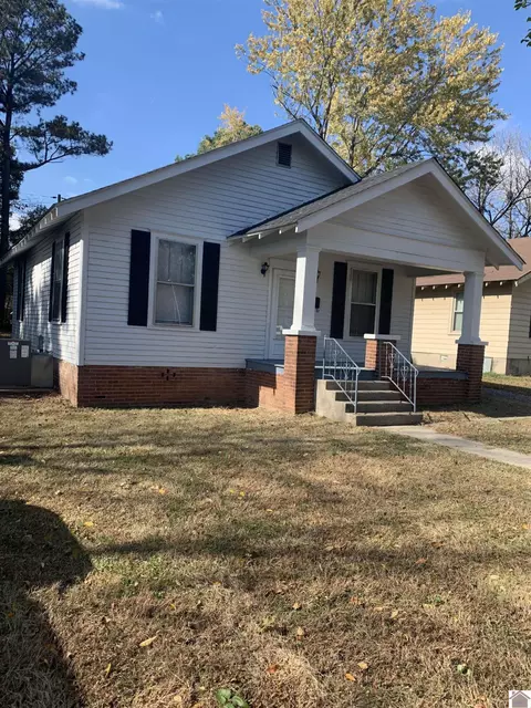 410 Glendale, Henderson, TN 38340