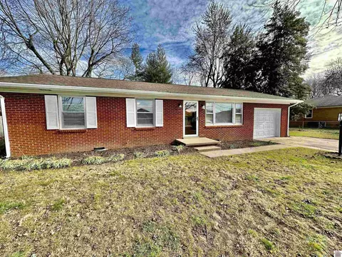 70 Wharton, Cadiz, KY 42211