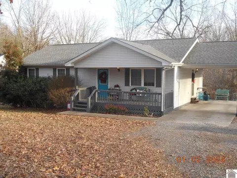 503 Hillview Dr, Cadiz, KY 42211