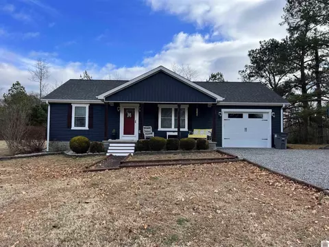 1598 Boggess Dr, Almo, KY 42020