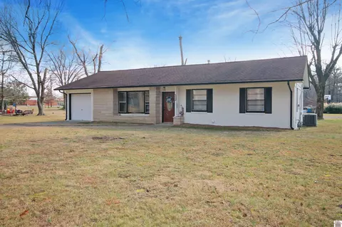 1621 Main St, Murray, KY 42071