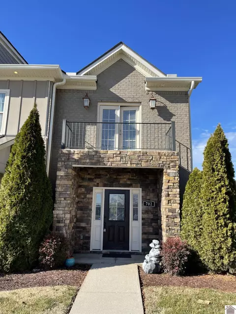 702 Black Colt Dr, Murfreesboro, TN 37130