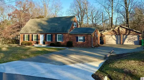 350 Mark Dr, Paducah, KY 42003