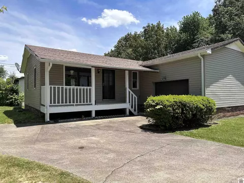1717 Calloway Ave, Murray, KY 42071