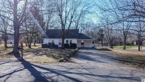1105 Powers Rd, Paducah, KY 42003