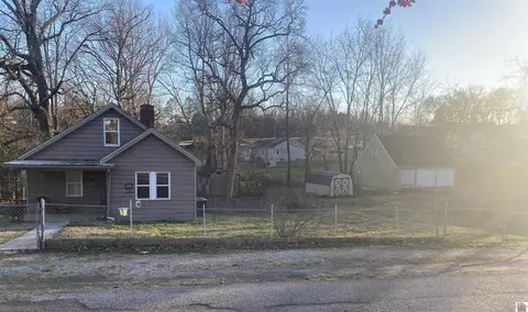206 Cayce Ave, Hopkinsville, KY 42240