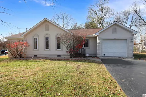 1102 S 16th, Murray, KY 42071