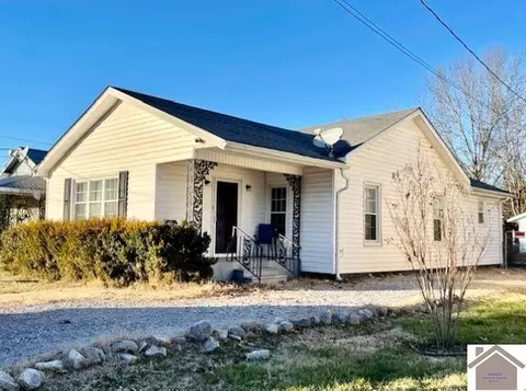 1107 Markham Ave, Paducah, KY 42003