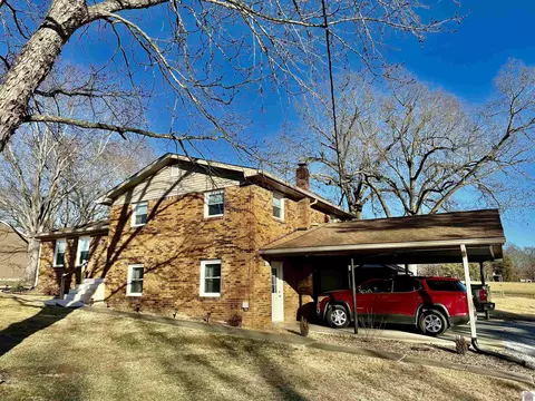 246 Briarfield, Cadiz, KY 42211