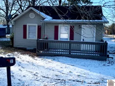 201 Butler St, Paducah, KY 42003