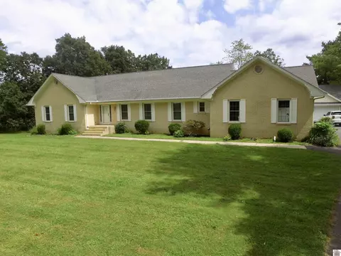 1420 Friendship Rd, Paducah, KY 42003